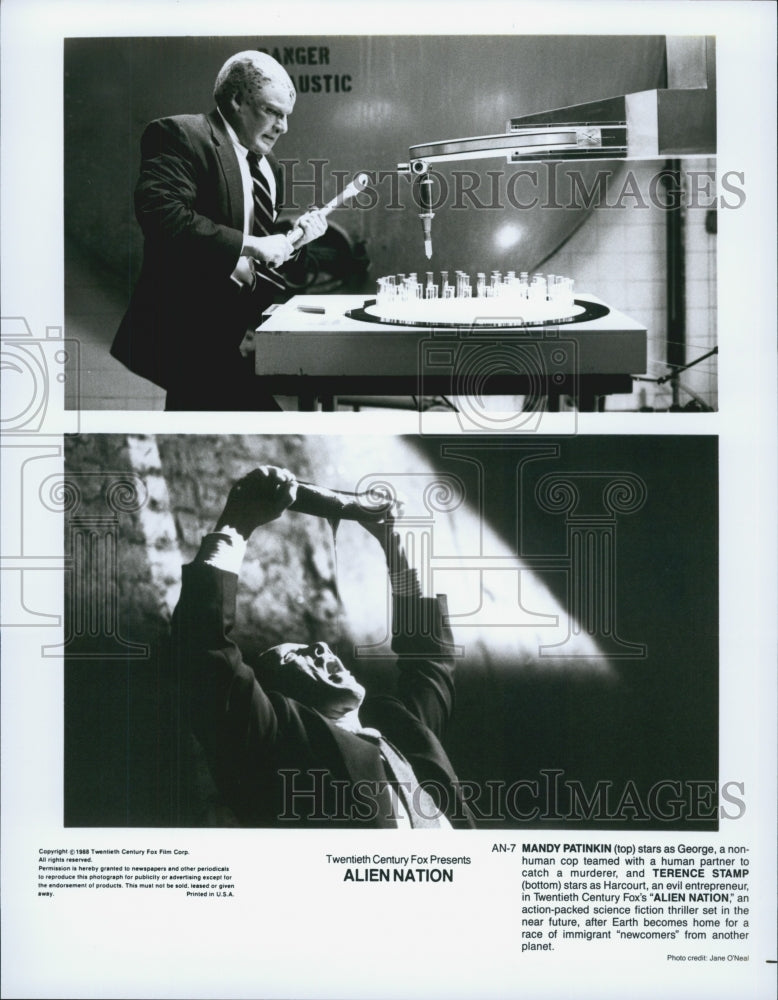 1988 Press Photo Mandy Patinkin and Terence Stamp in &quot;Alien Nation&quot; - Historic Images