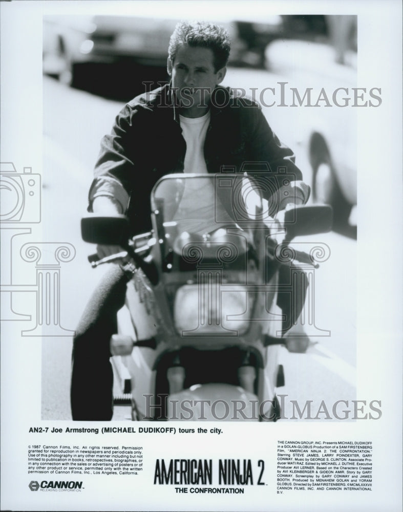 1987 Press Photo Michael Dudikoff In "American Ninja 2:  The Confrontation" - Historic Images