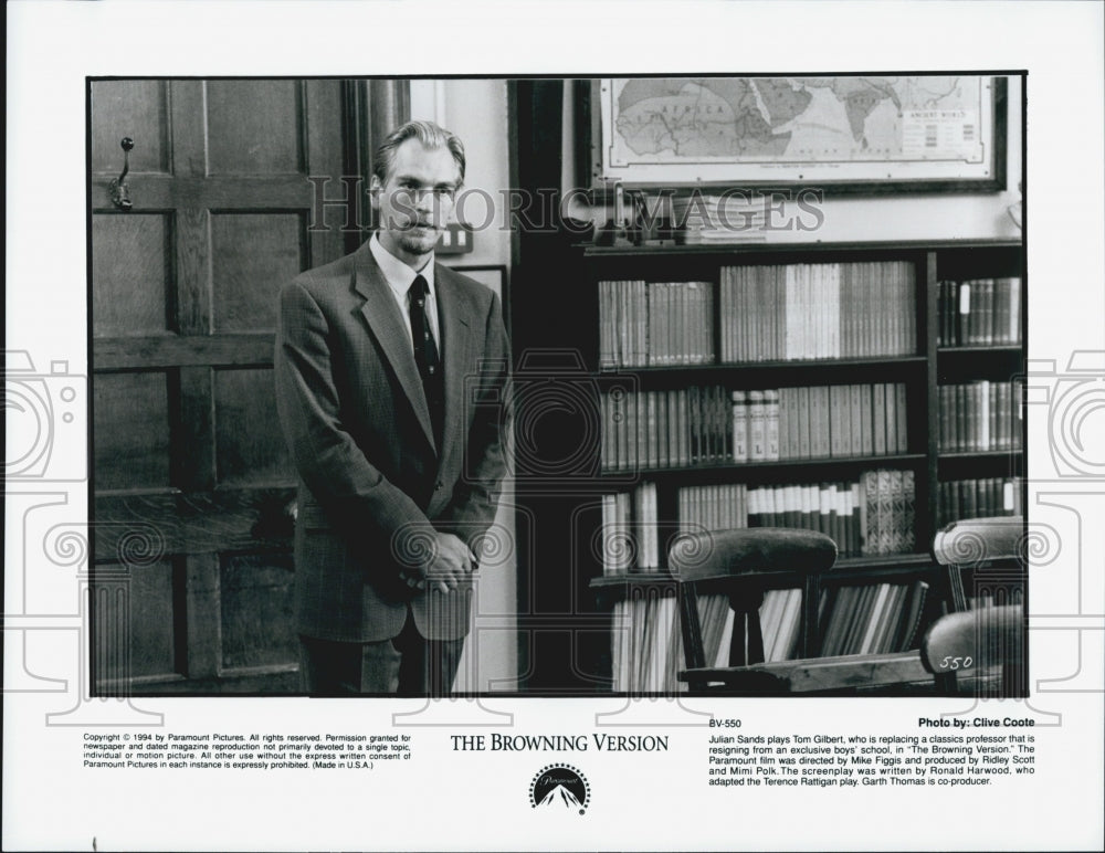 1994 Press Photo Julian Sands in &quot;The Browning Version&quot; - Historic Images