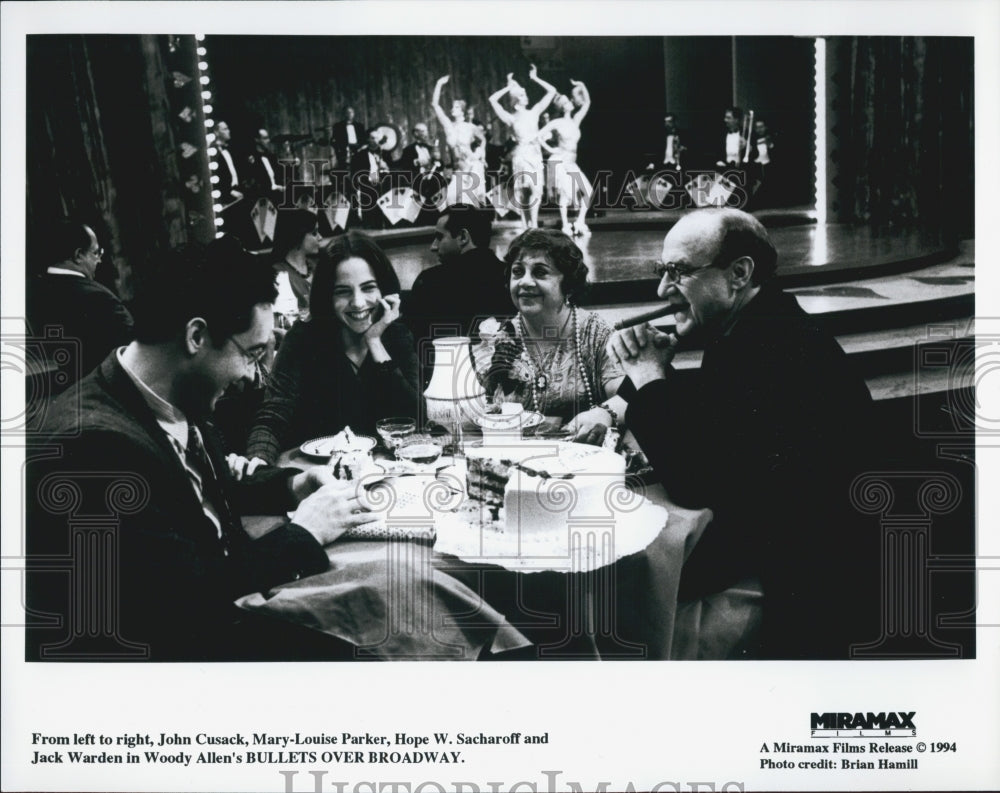 1994 Press Photo Scene From Bullets Over Broadway - Historic Images