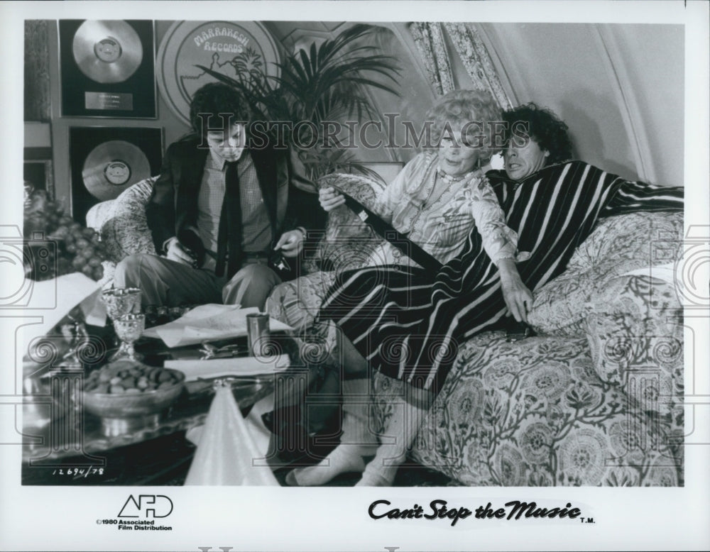 1980 Press Photo Actor Steve Guttenberg in &quot;Can&#39;t Stop the Music&quot; - Historic Images