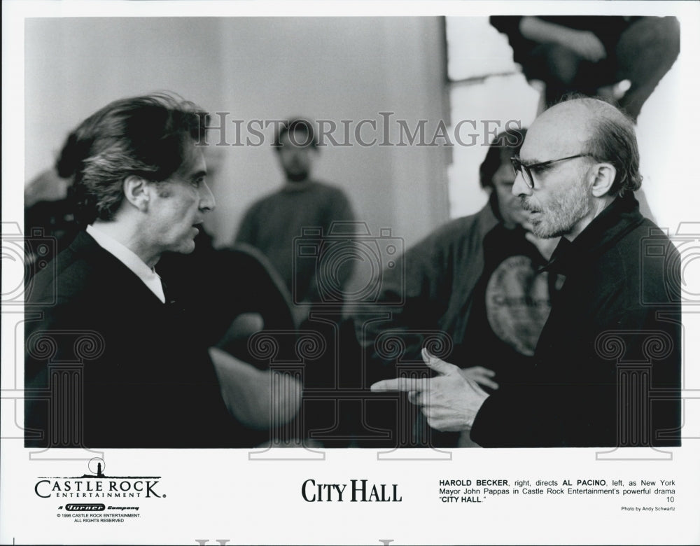 1996 Press Photo Director Harold Becker with Actor Al Pacino in "City Hall" - Historic Images