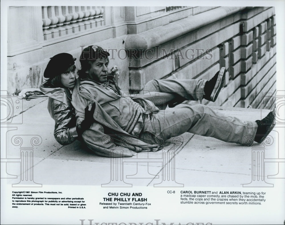 1981 Press Photo  &quot;Chu Chu &amp; the Philly Flash&quot; Carol Burnett &amp; Alan Arkin - Historic Images