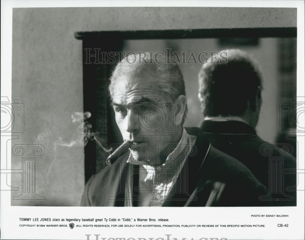 1994 Press Photo Tommy Lee Jones as Ty Cobb in "Cobb" - DFPG24769 - Historic Images