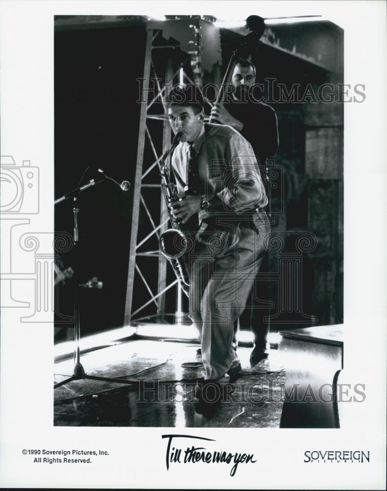 1990 Press Photo Unknown actor in &quot;Till There Was You&quot; - Historic Images