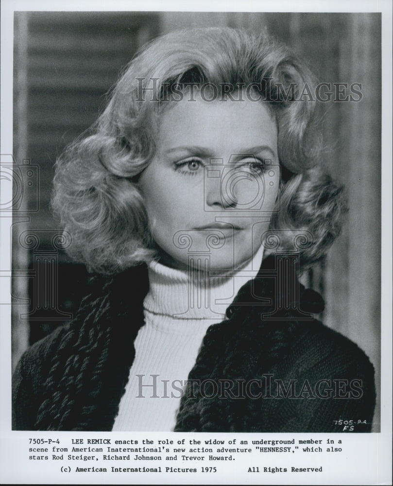 1975 Press Photo Lee Remick Stars In Hennessy - DFPG26525 - Historic Images