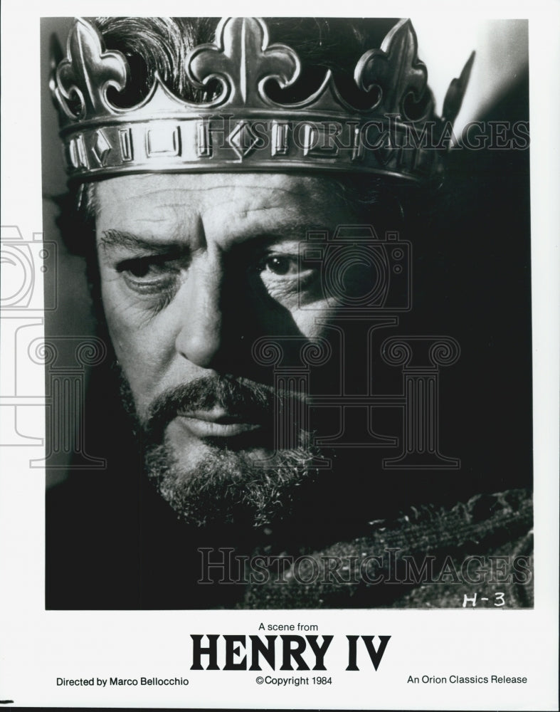 1984 Press Photo Marcello Mastroianni in &quot;Henry IV&quot; - Historic Images