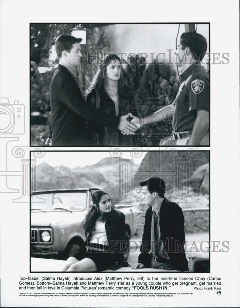 1997 Press Photo Salma Hayek, Matthew Perry & Carlos Gomez in "Fools Rush In" - Historic Images