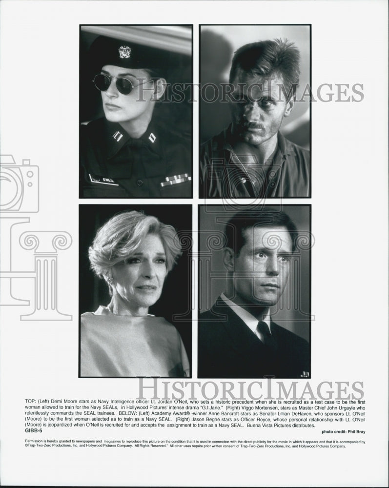 1997 Press Photo Moore, Mortensen, Bancroft and Beghe in &quot;G.I. Jane&quot; - Historic Images