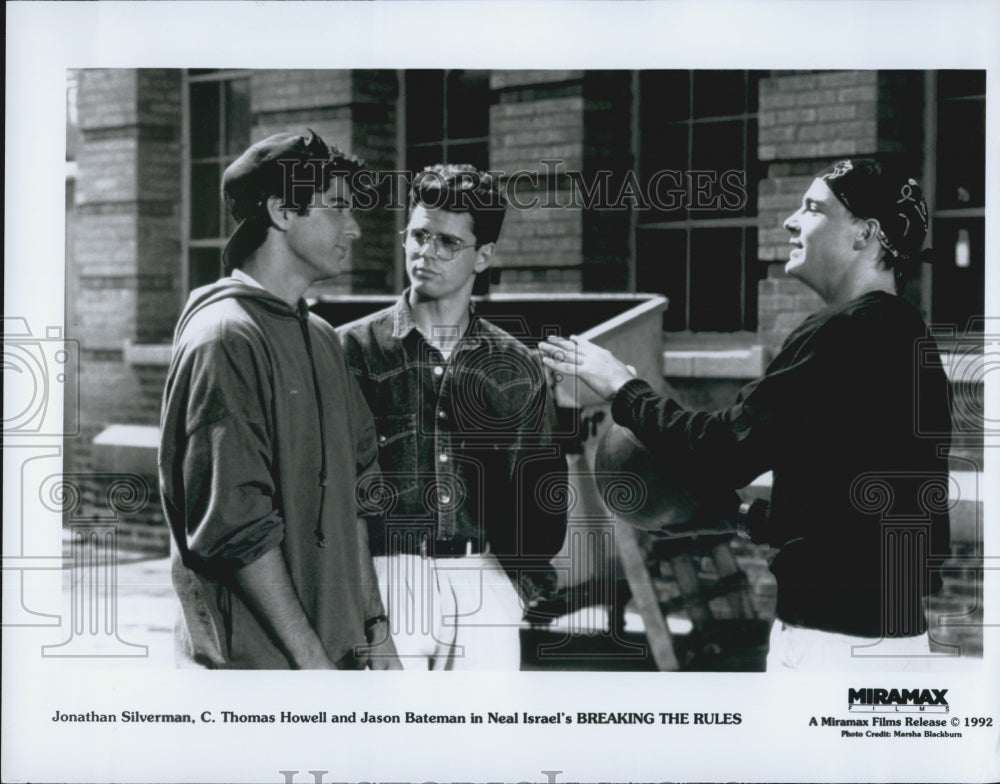 1992 Press Photo Actors Jonathan Silverman, C. Thomas Howell And Jason Bateman - Historic Images