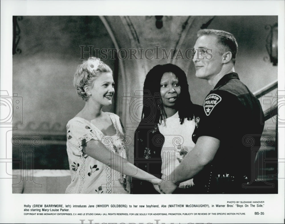 1995 Press Photo "Boys On The Side"Drew Barrymore, Whoopi Goldberg,M McConaughey - Historic Images