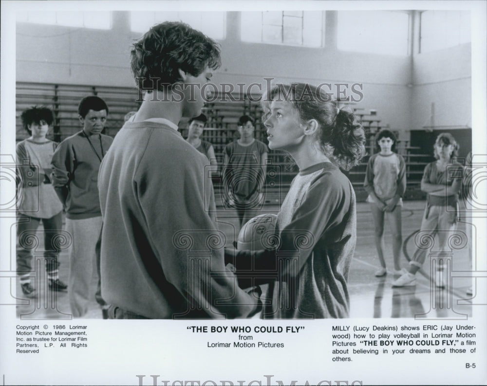 1986 Press Photo "The Boy Who Could Fly" Lucy Deakins Jay Underwood - Historic Images