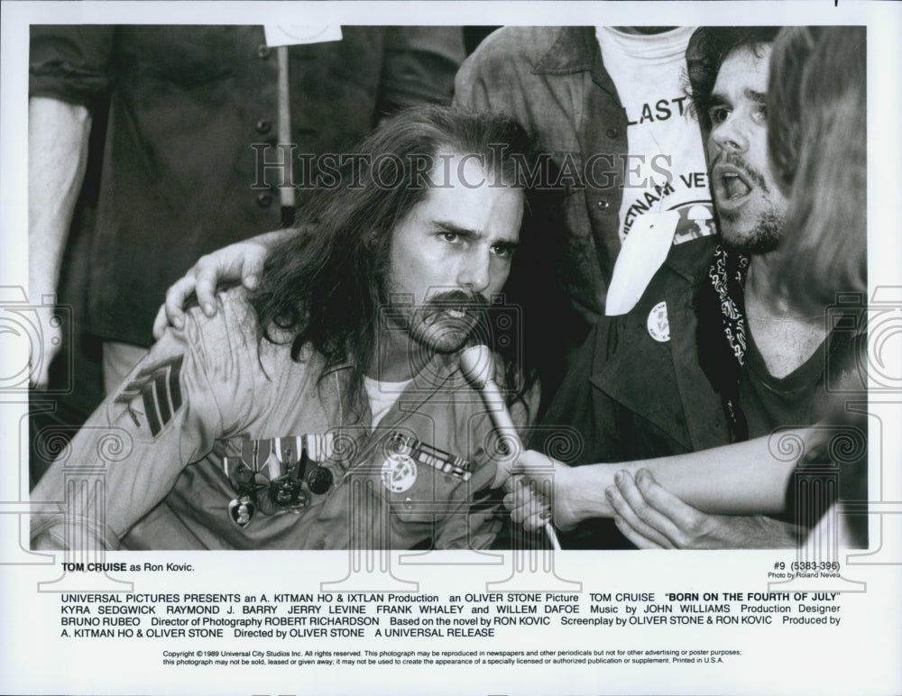 1989 Press Photo Actor Tom Cruise Starring In Film "Born Of The Fourth Of July" - Historic Images