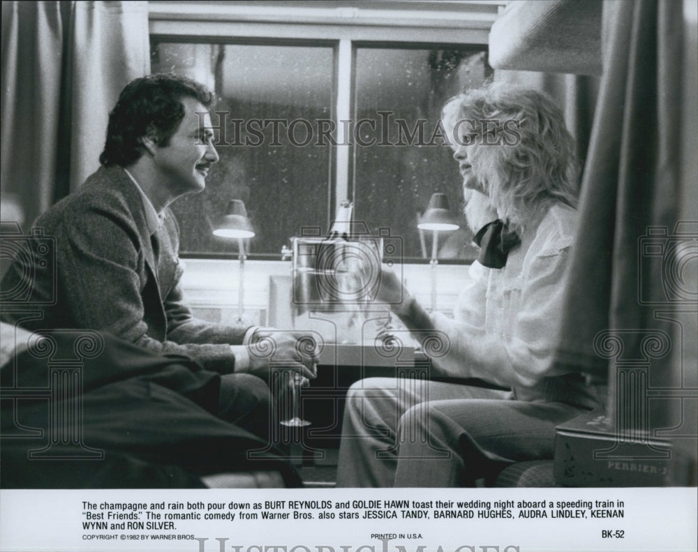 1982 Press Photo Burt Reynolds, Goldie Hawn &quot;Best Friends&quot; - Historic Images