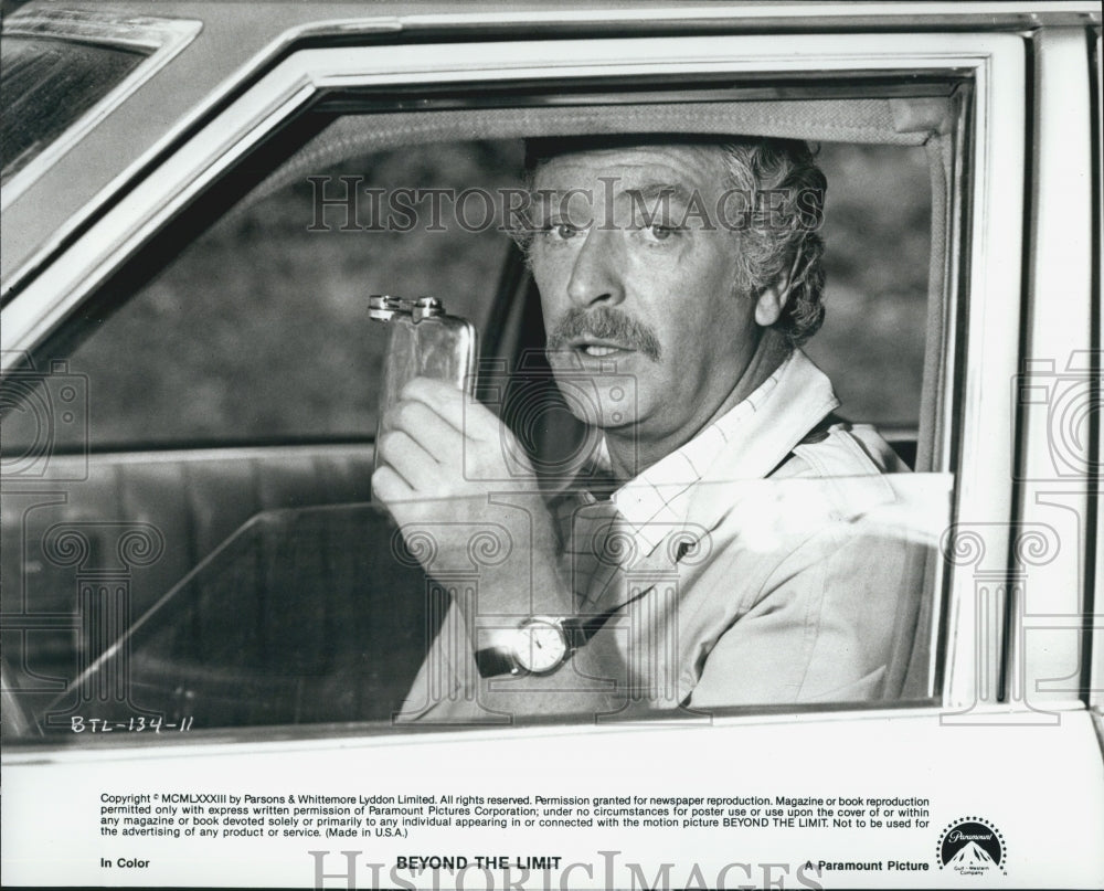 1983 Press Photo Actor Michael Caine Starring In Film &quot;Beyond The Limit&quot; - Historic Images