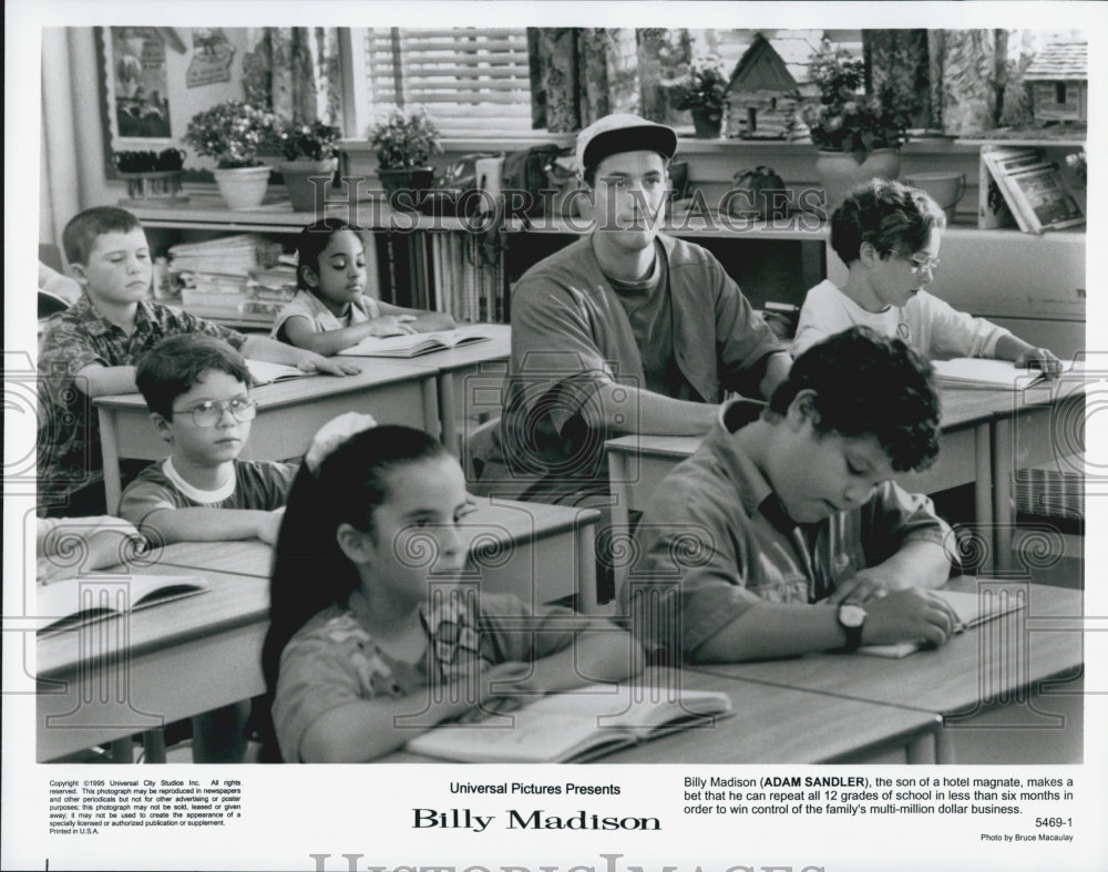 1995 Press Photo Adam Sandler Stars in &quot;Billy Madison&quot; by Universal Studios - Historic Images