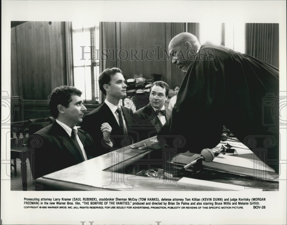 1990 Press Photo Tom Hanks &amp; Morgan Freeman in &quot;Bonfire of the Vanities&quot; - Historic Images