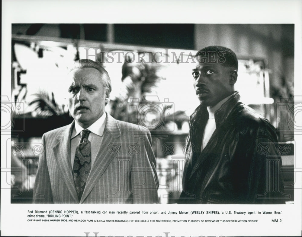 1993 Press Photo Dennis Hopper and Wesley Snipes Star in "Boiling Point" - Historic Images