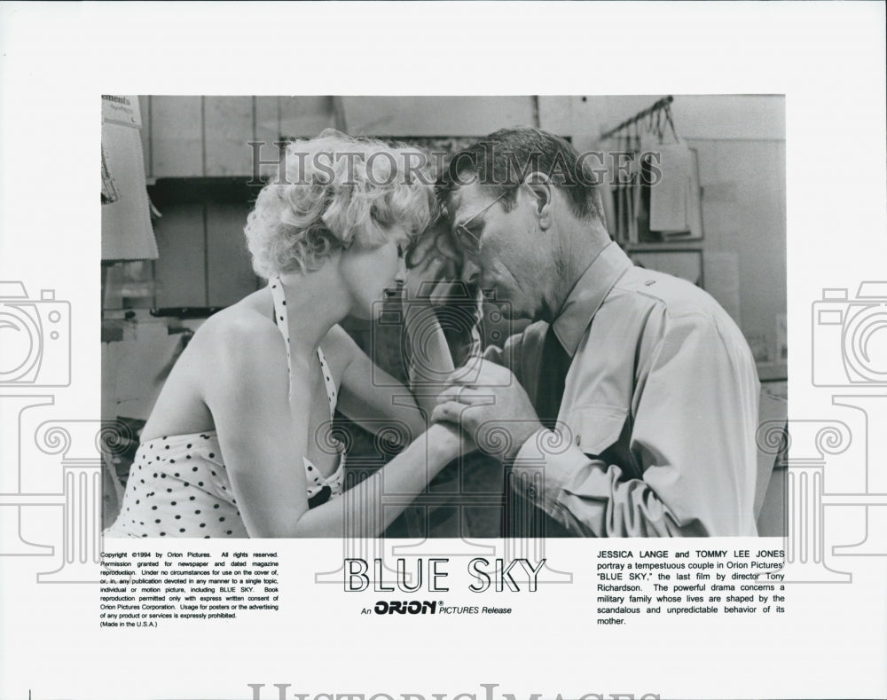 1994 Press Photo Jessica Lange, Tommy Lee Jones "Blue Sky" - Historic Images