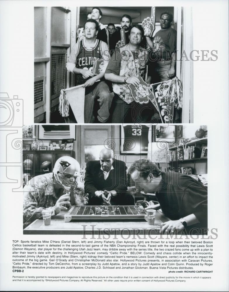 1996 Press Photo Daniel Stern, Dan Aykroyd, Damon Wayans in "Celtic Pride" - Historic Images