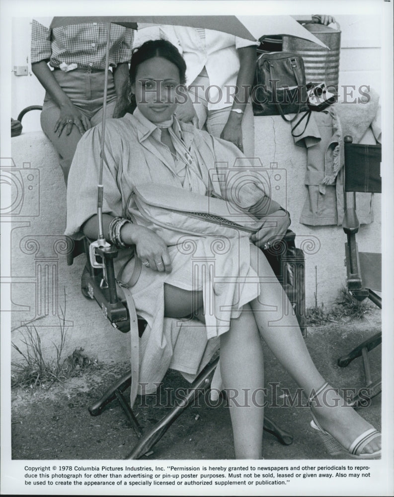 1978 Press Photo An unknown actress from a movie scene - Historic Images