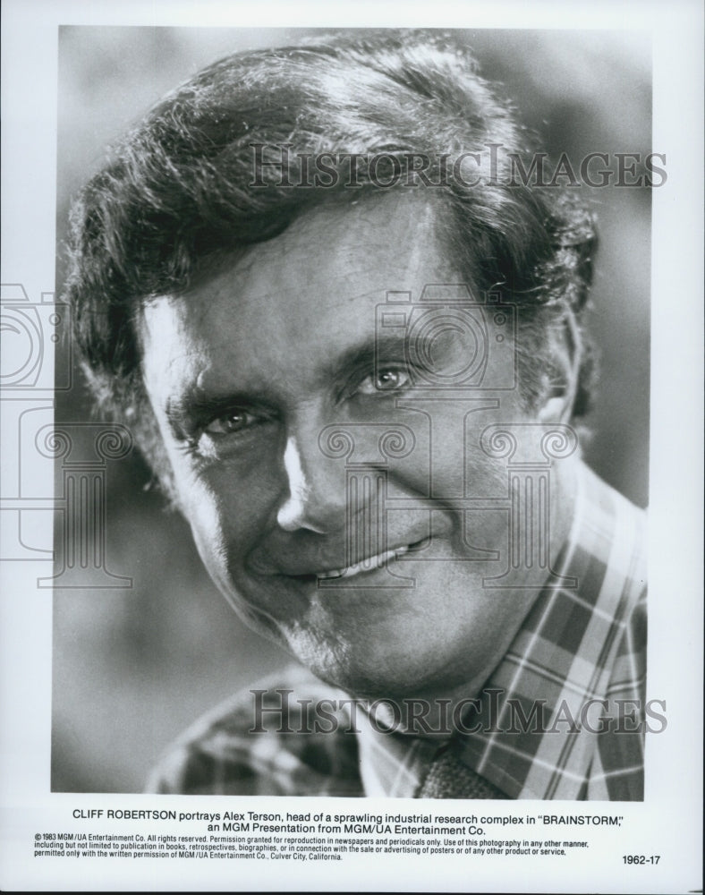 1983 Press Photo Cliff Robertson in &quot;Brainstorm&quot; - Historic Images