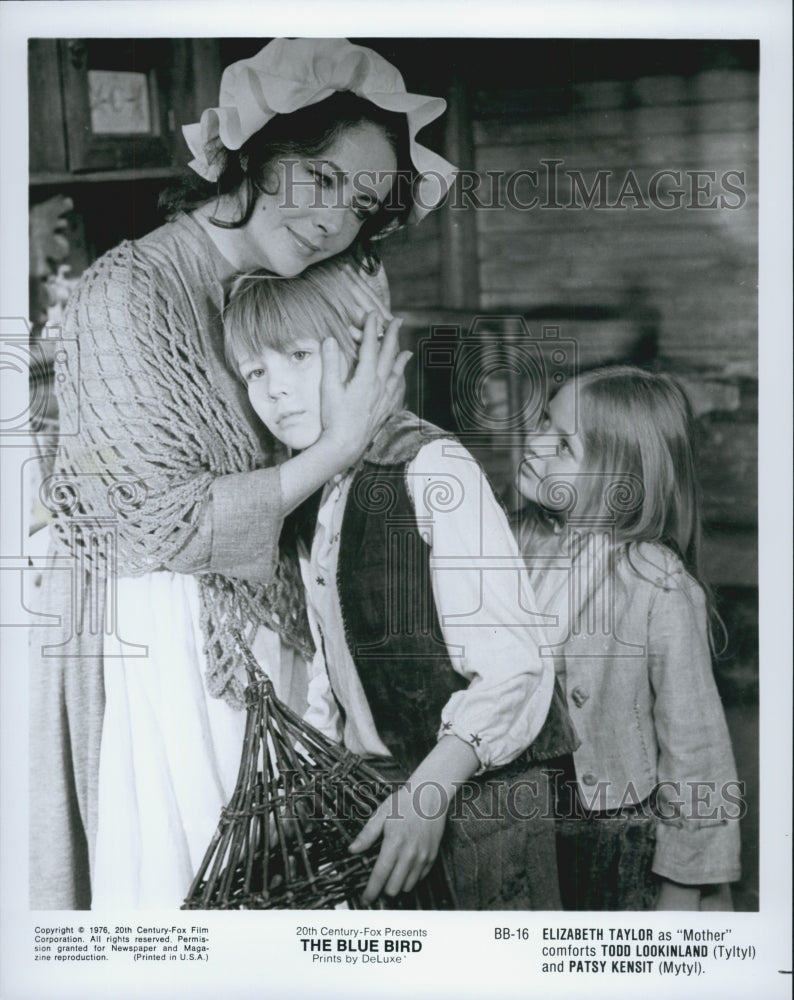 1976 Press Photo Elizabeth Taylor and Todd Lookinland in "The Blue Bird" - Historic Images