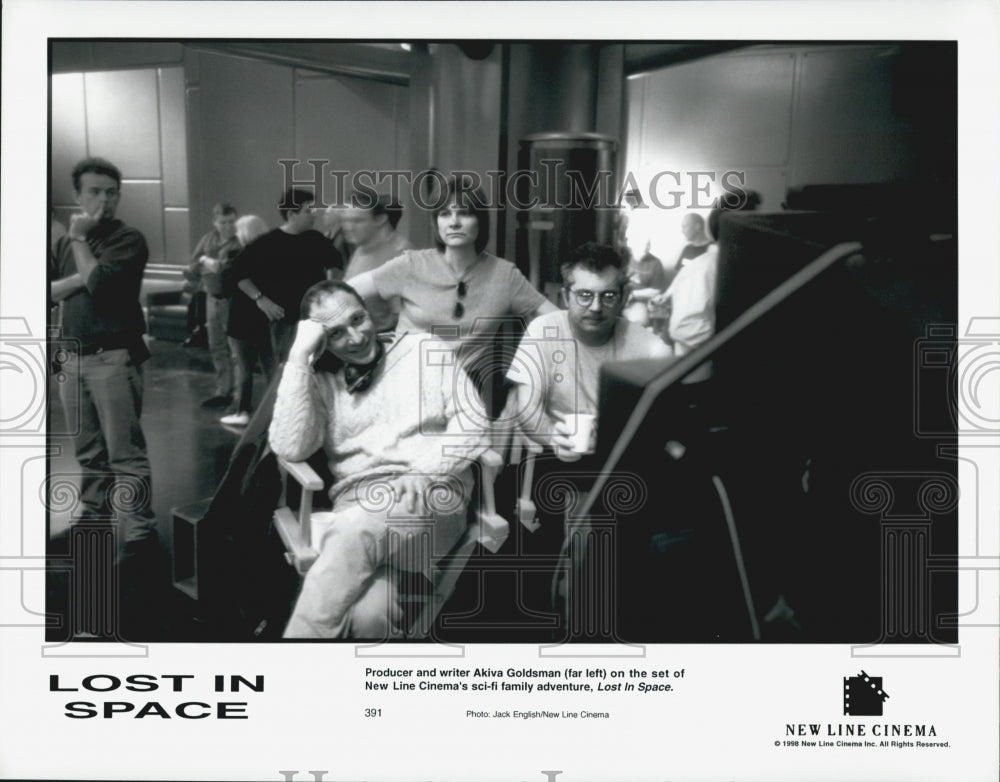 1996 Press Photo  &quot;Lost In Space &quot; writer/producer Akiva Goldsman on set - Historic Images