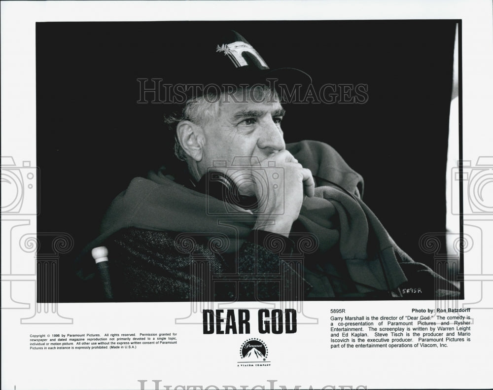 1996 Press Photo Garry Marshall Director of &quot;Dear God&quot; From Paramount Pictures - Historic Images