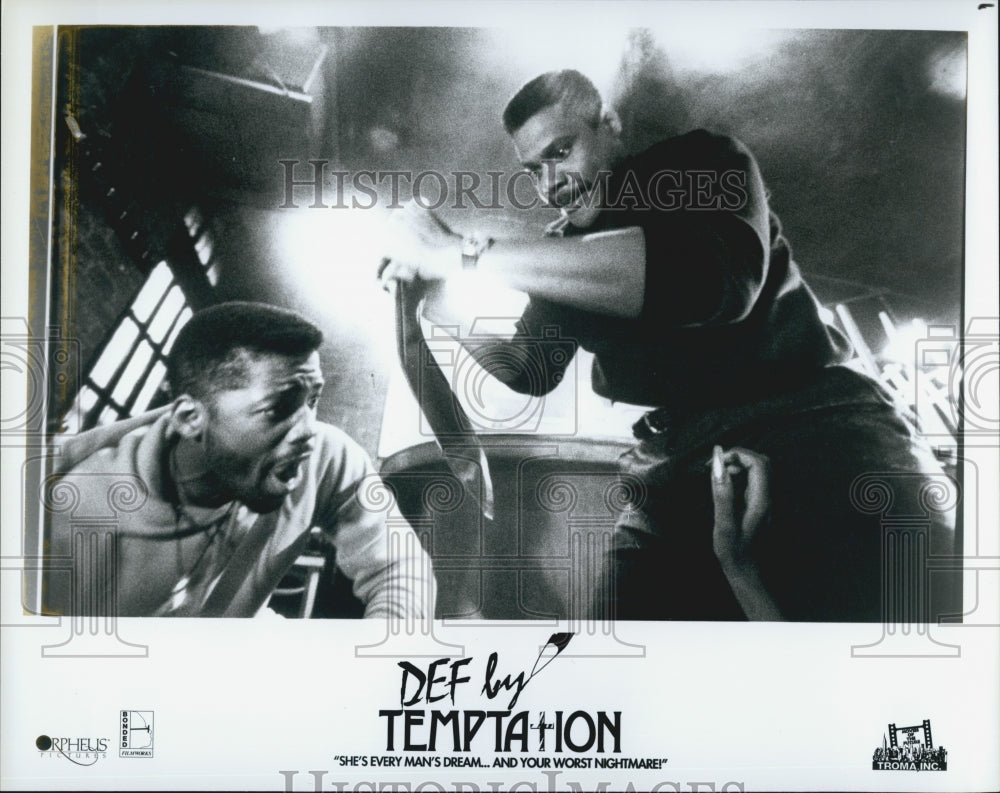 Press Photo Kadeem Hardison And Bill Nunn In &quot;Def By Temptation&quot; - Historic Images