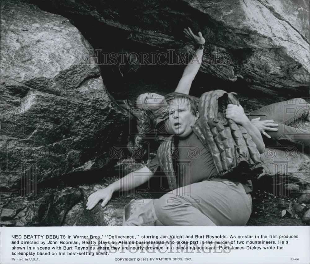 1972 Press Photo Actors Ned Beatty and Burt Reynolds in "Deliverance" - Historic Images
