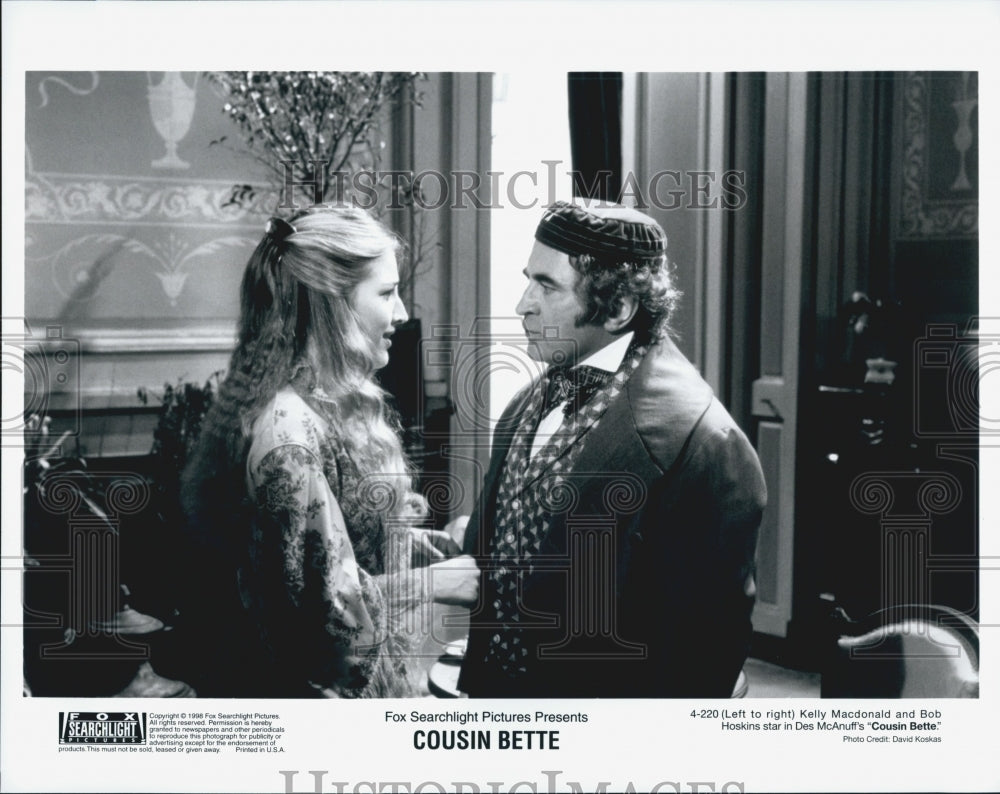 1998 Press Photo Kelly McDonald &amp; Bob Hoskins Star In Cousin Bette - Historic Images