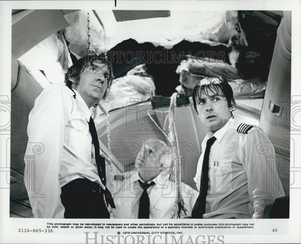 1979 Press Photo George Kennedy and Alain Delon in &quot;The Concorde... Airport &#39;79&quot; - Historic Images