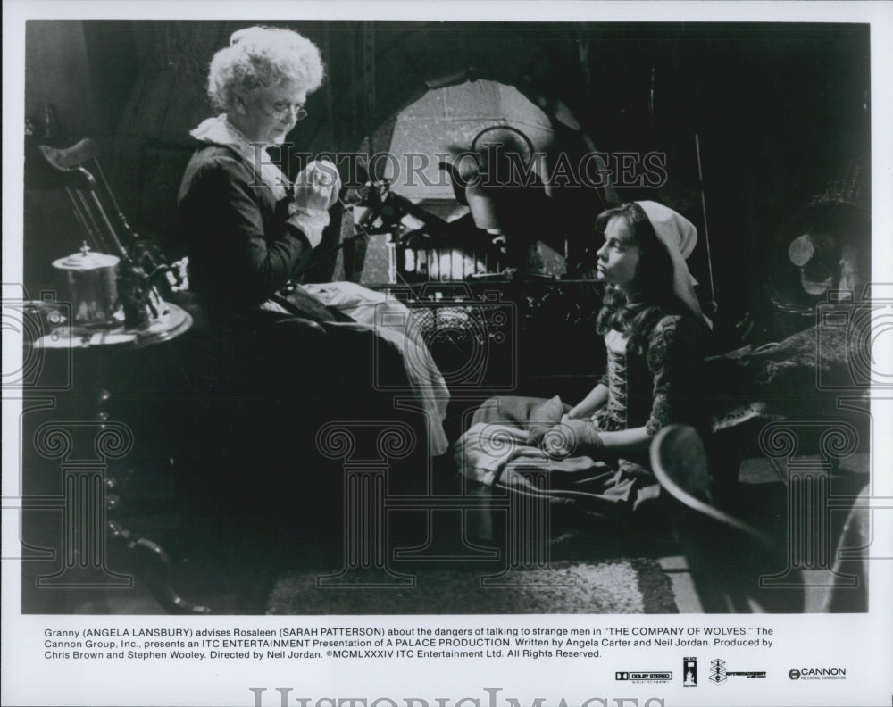 1984 Press Photo "The Company of Wolves" Angela Lansbury, Sarah Patterson - Historic Images
