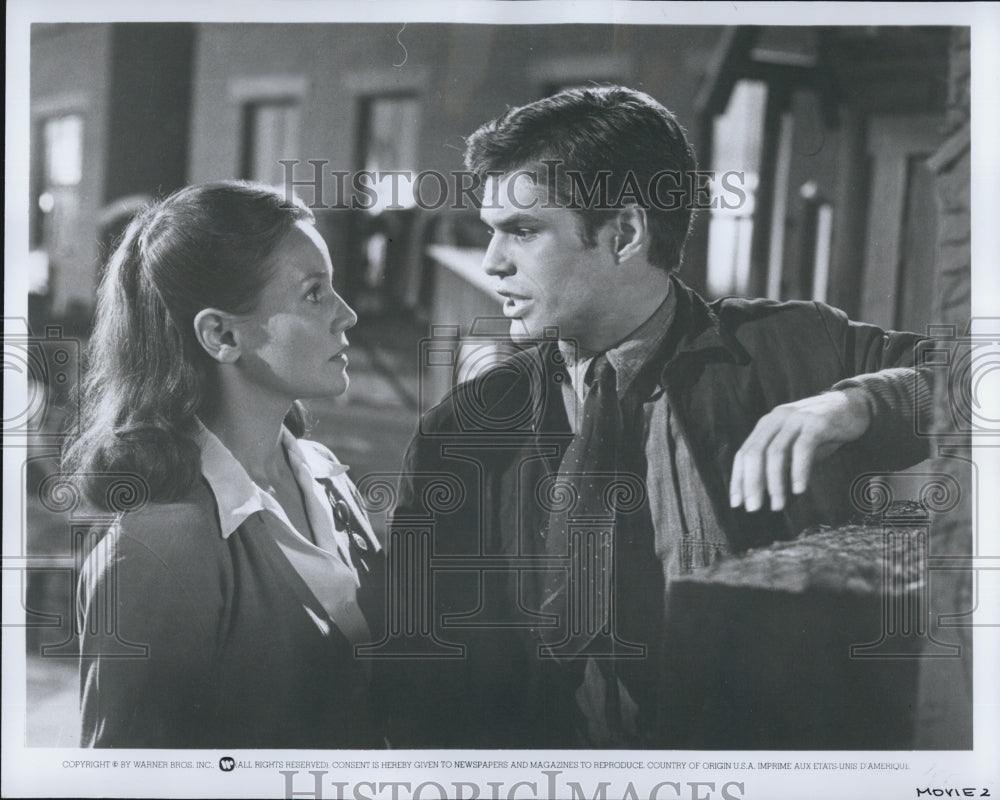 Press Photo Actors Trish Van Devere and Harry Hamlin in "Movie, Movie" - Historic Images