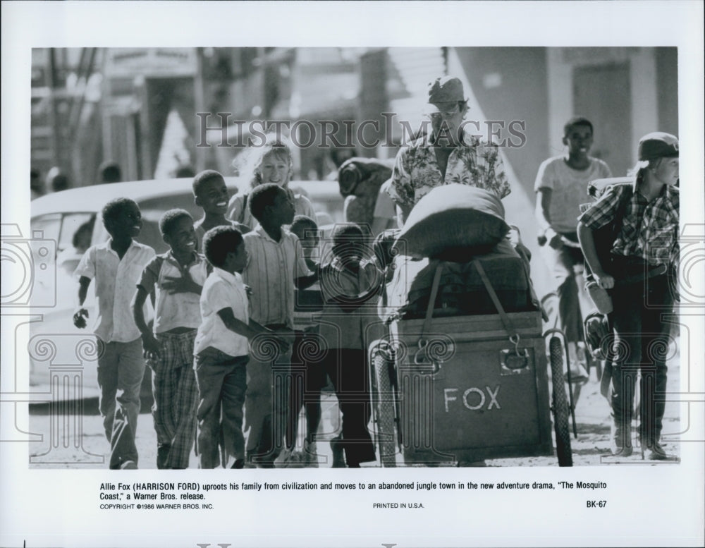 1986 Press Photo Harrison Ford in a scene from "The Mosquito Coast" - Historic Images