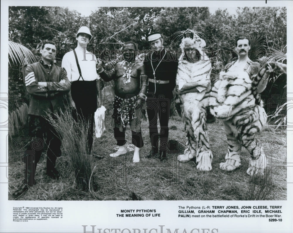 1983 Press Photo Graham Chapman &amp; Cast of &quot;Monty Python&#39;s Meaning of Life&quot; - Historic Images