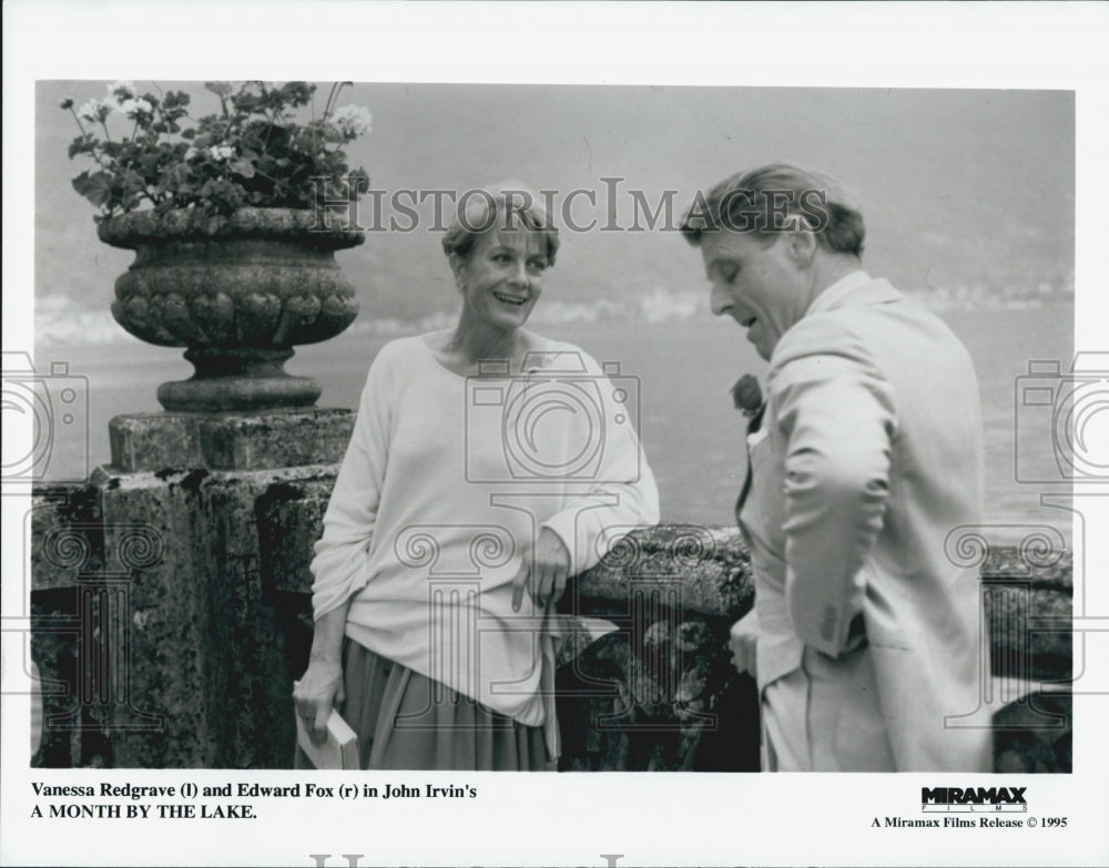 1995 Press Photo Vanessa Redgrave and Edward Fox in &quot;A Month By The Lake&quot; - Historic Images