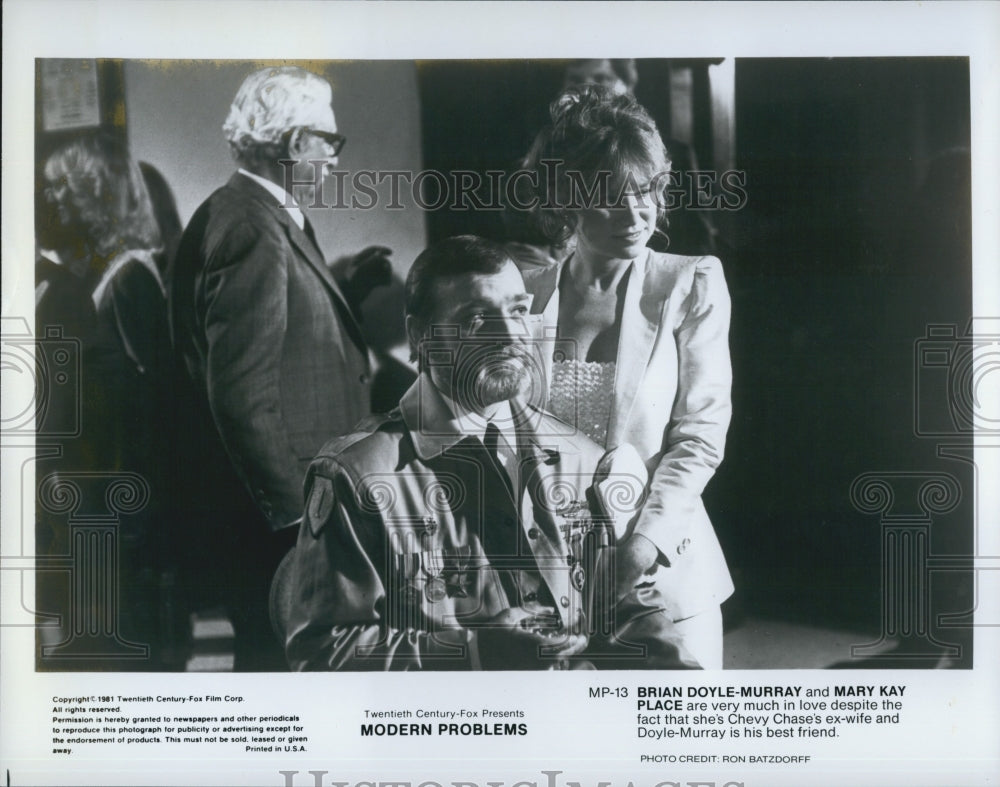 1981 Press Photo Brian Doyle-Murray and Mary Kay Place in "Modern Problems" - Historic Images