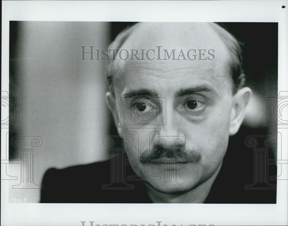 1986 Press Photo Michael Blanc in "Menage" - Historic Images