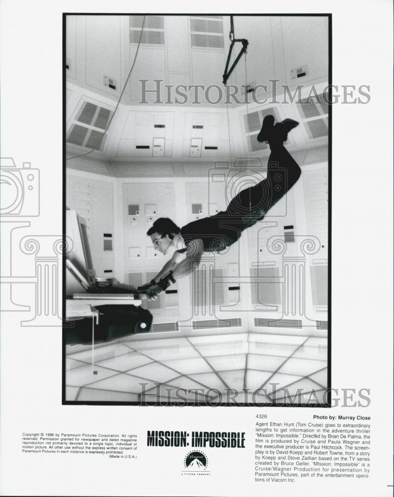 1996 Press Photo Tom Cruise in "Mission: Impossible" - Historic Images