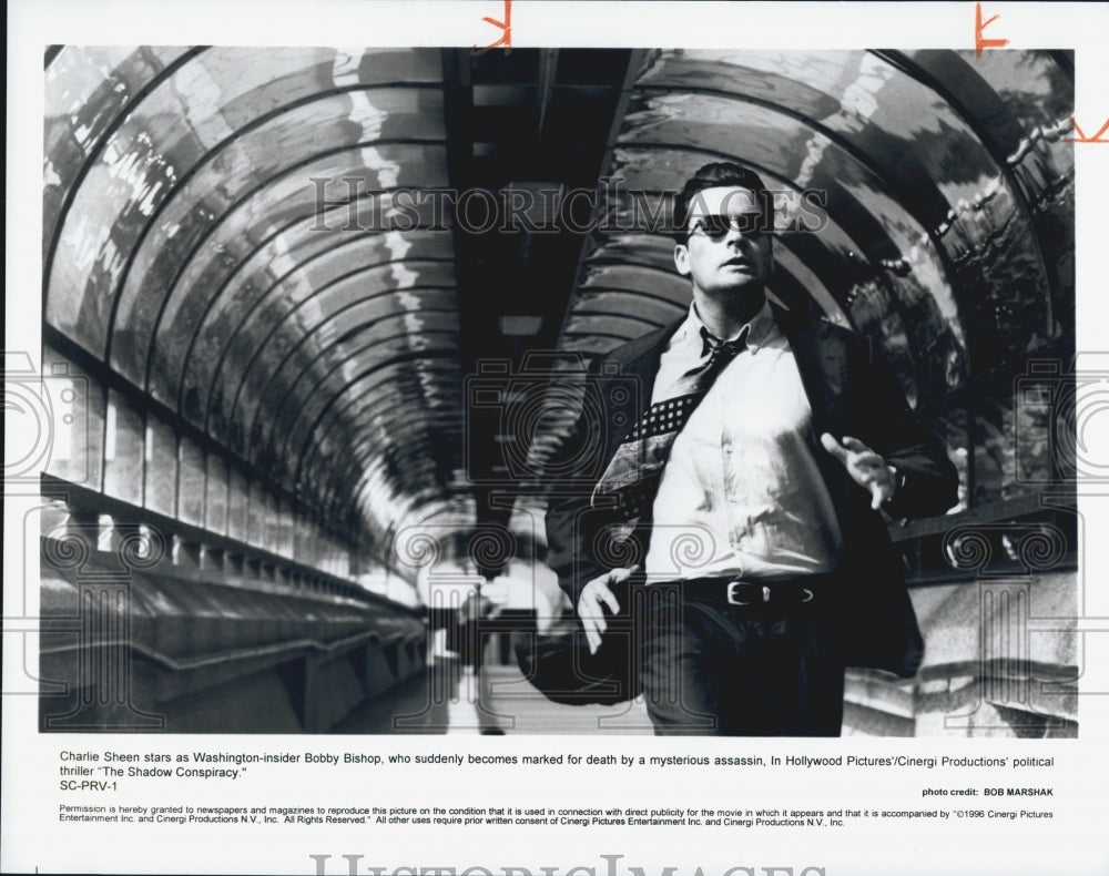 1996 Press Photo " The Shadow Conspiracy" Starring Charlie Sheen - Historic Images
