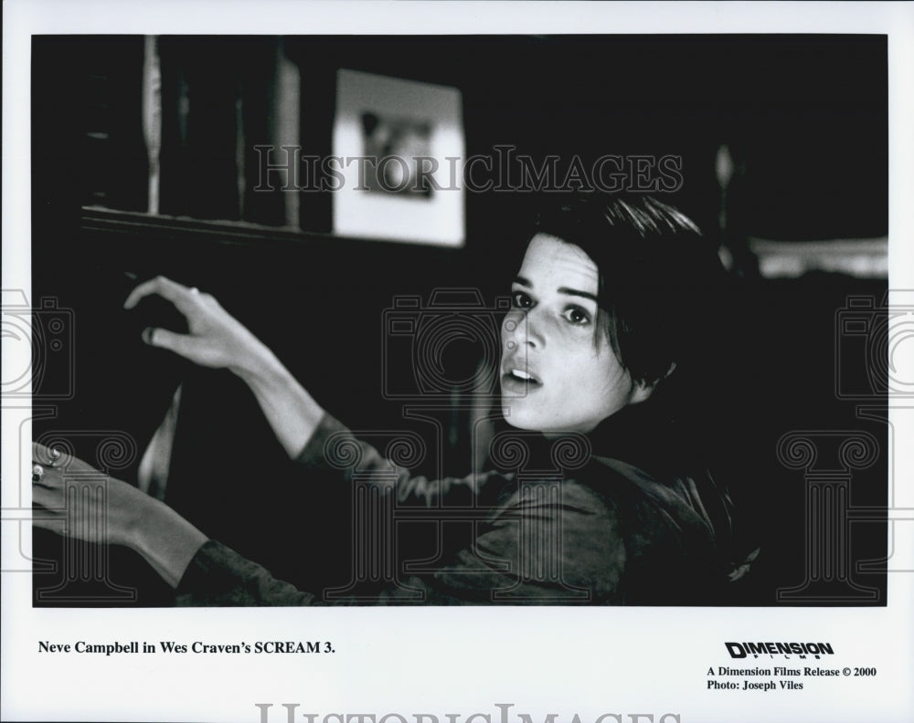 2000 Press Photo Neve Campbell Stars in Wes Craven's "Scream III" - DFPG44775 - Historic Images