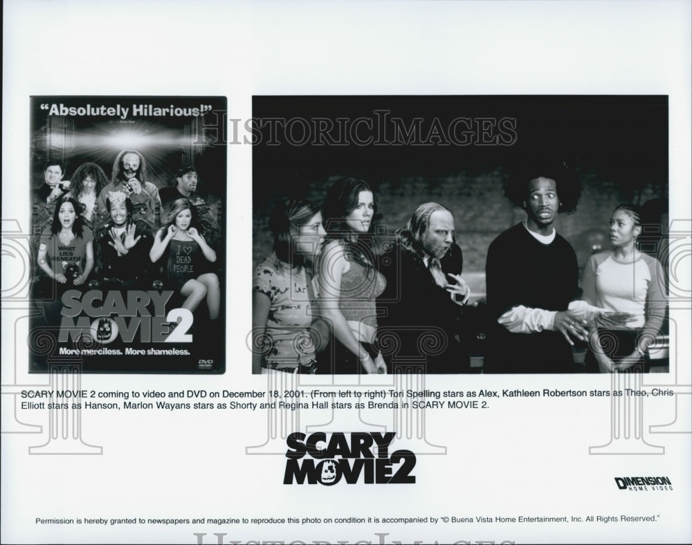 2001 Press Photo Tori Spelling, Kathleen Robertson, Chris Elliott"Scary Movie 2" - Historic Images