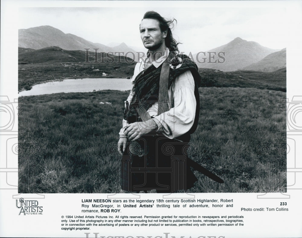 1994 Press Photo Liam Neeson in &quot;Rob Roy&quot; - DFPG45679 - Historic Images