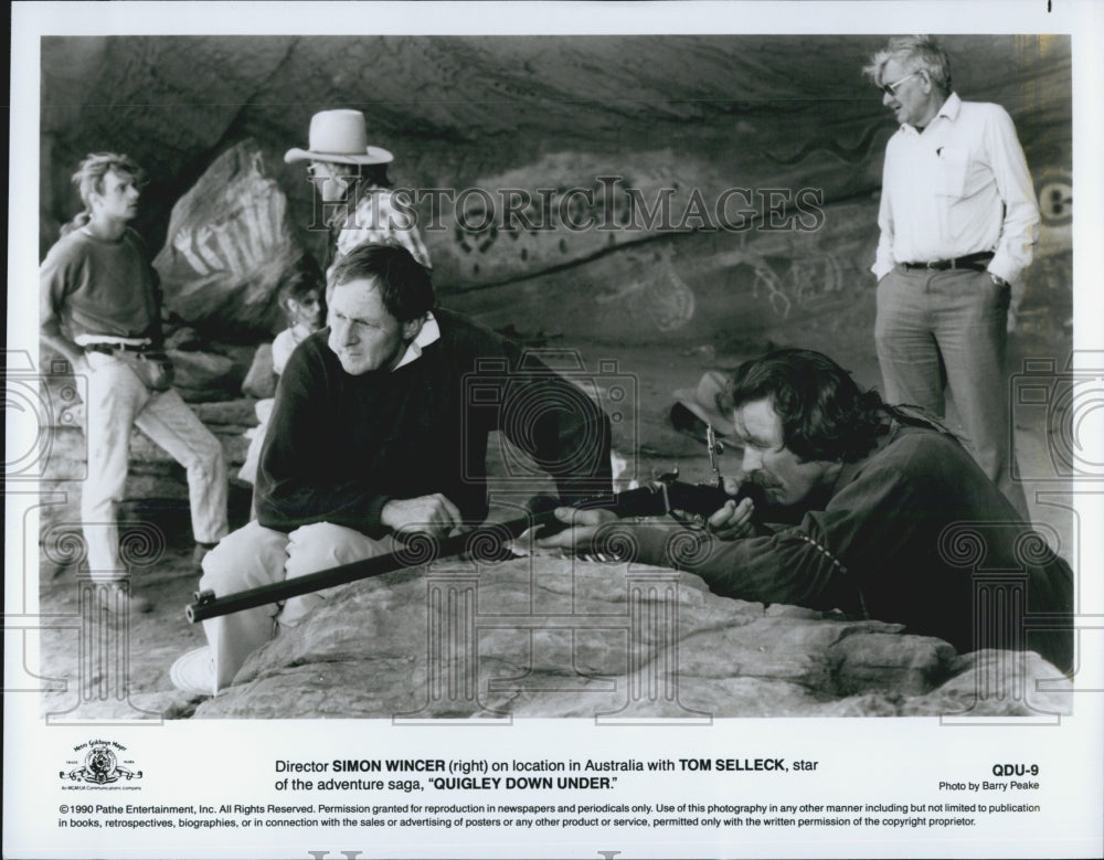 1990 Press Photo Director Simon Wincer, Actor Tom Selleck &quot;Quigley Down Under&quot; - Historic Images