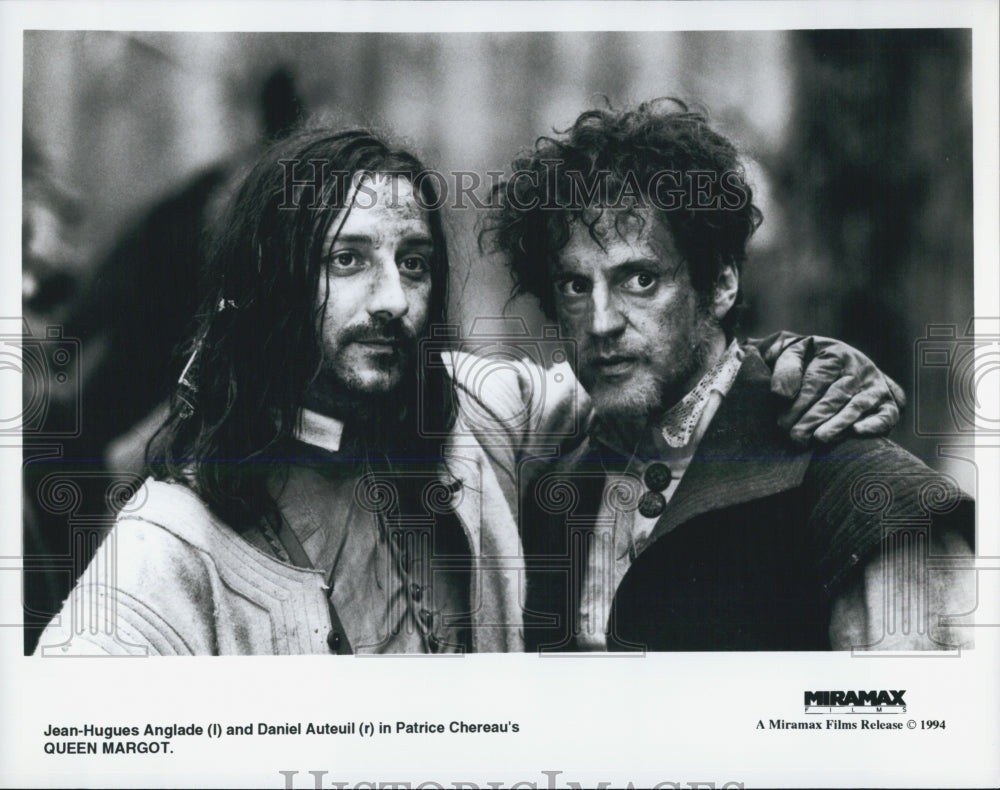 1994 Press Photo Jean-Hugues Anglade, Daniel Auteuil in "Queen Margot" Film - Historic Images