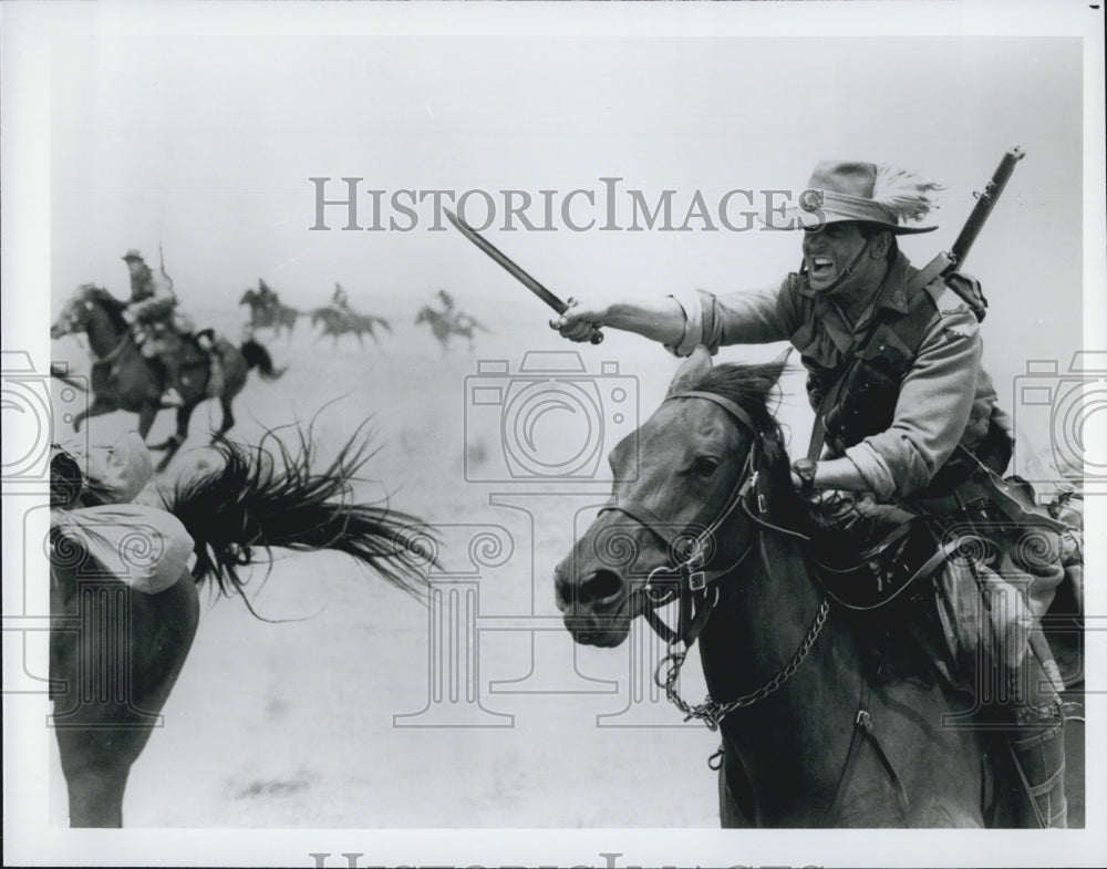 Press Photo An actor in an unidentified movie - Historic Images