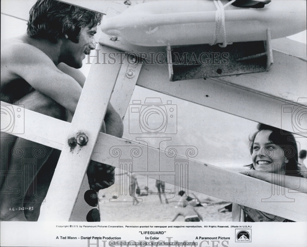 1975 Press Photo Sam Elliott, Kathleen Quinlan "Lifeguard" - Historic Images