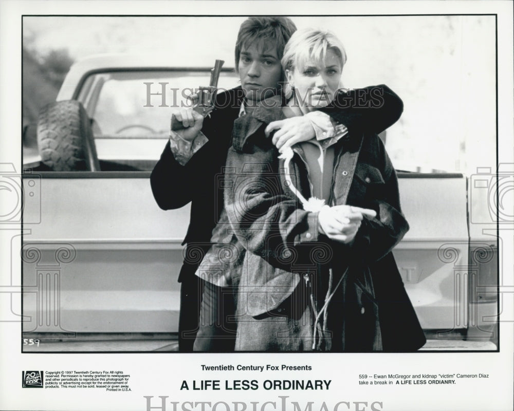 1997 Press Photo Ewan McGregor, Cameron Diaz &quot;A Life Less Ordinary&quot; - Historic Images